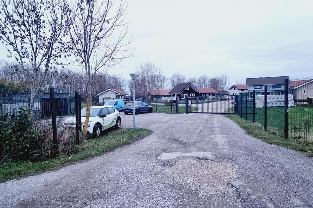 *L'Ecrin De L'Etang* Depaysement Assure Villa Bourbourg Bagian luar foto